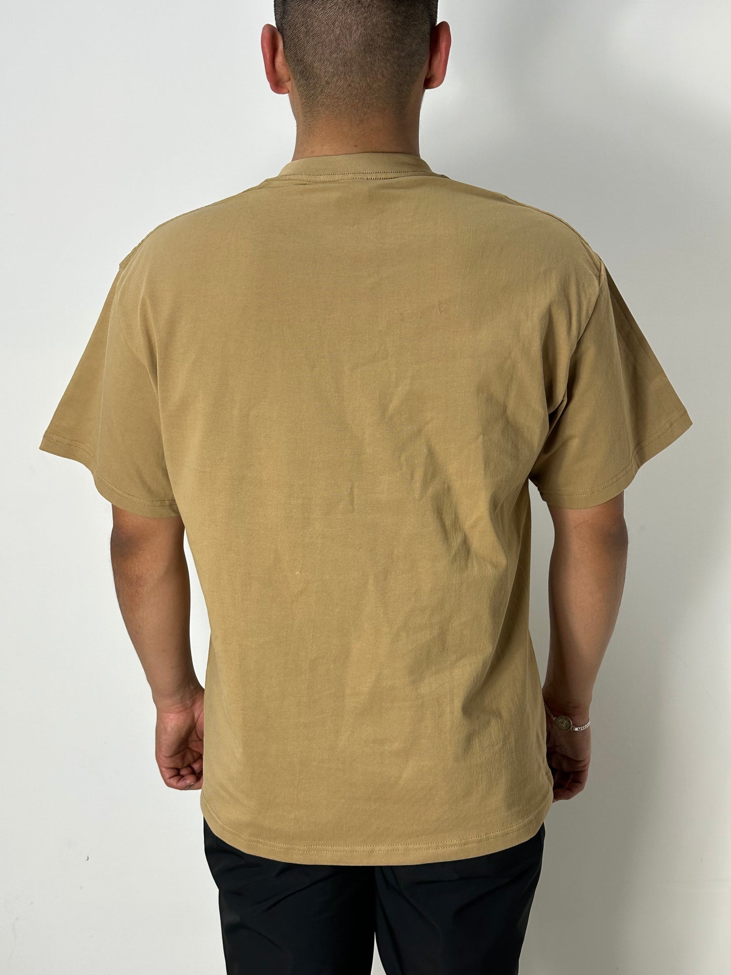 PLAYERA MANGA CORTA ARAT