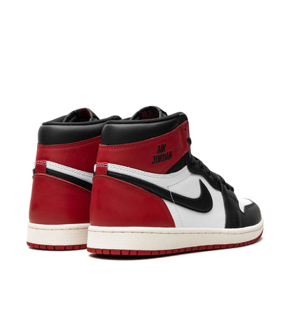 Nike air Jordan 1 high black toe