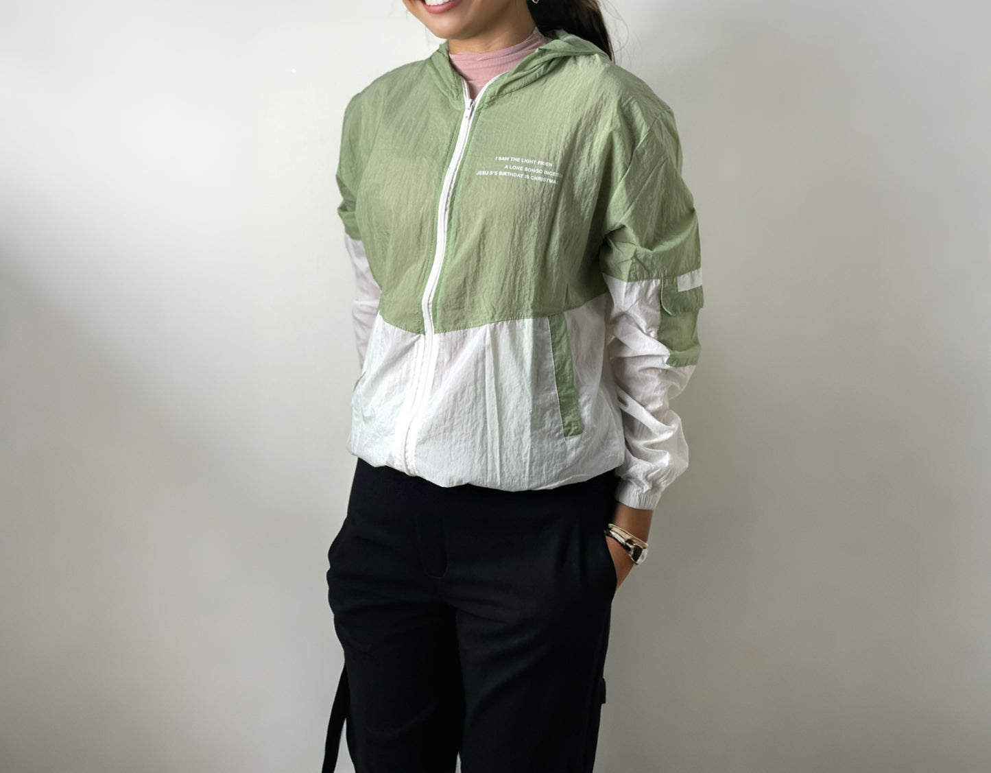 SUDADERA ROMPEVIENTO