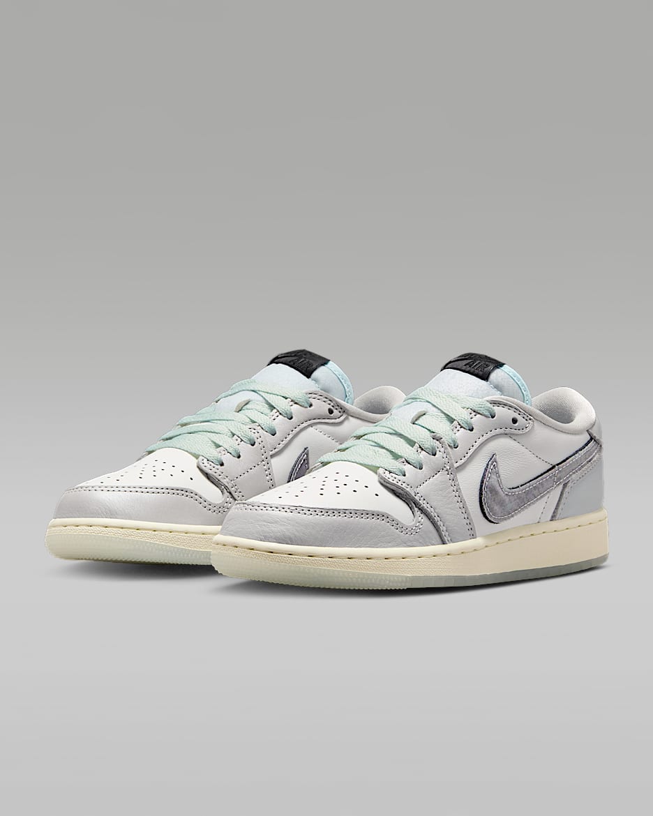 Nike Air Jordan 1 Low “LNY”