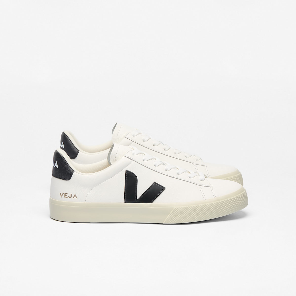 Veja Campo Leather White Black