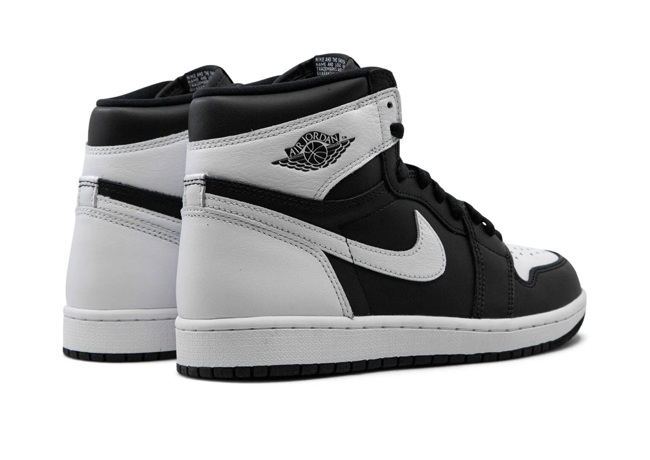 Nike Jordan 1 high Panda Reverse